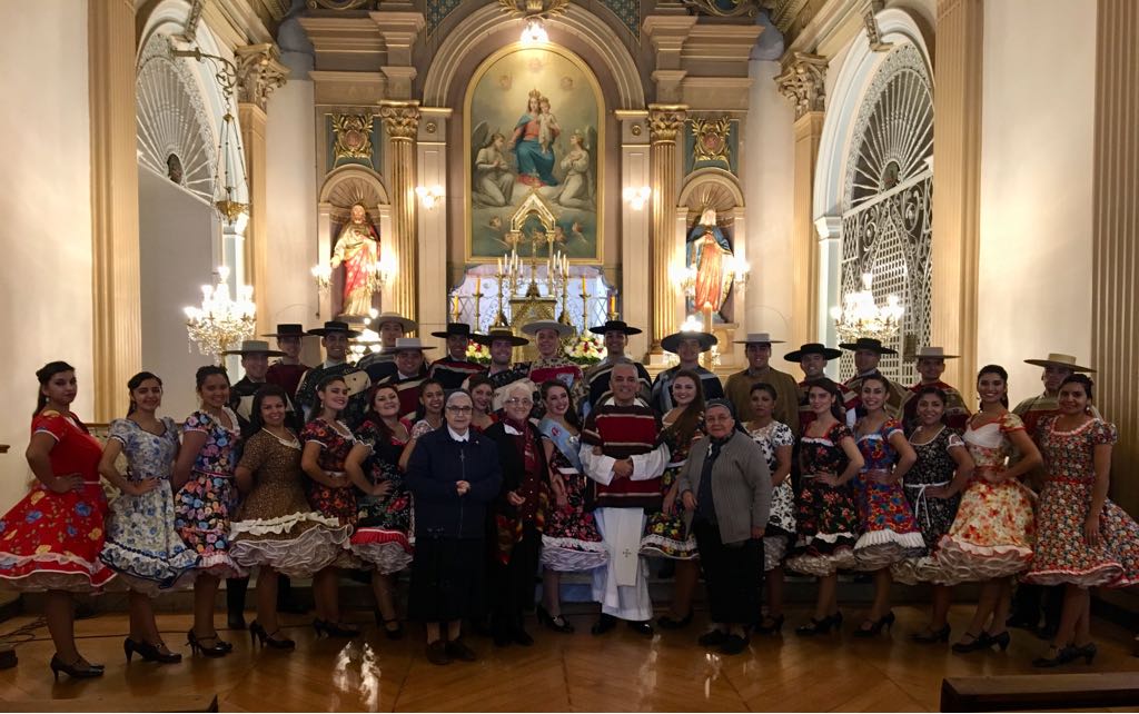 Misa a la Chilena en la Iglesia Buen Pastor.